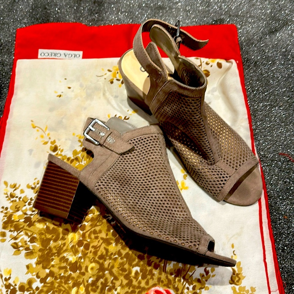 Unisa leather shoes
